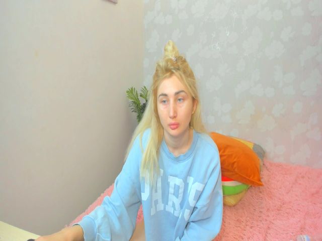 Live sex webcam photo for TabeyaLyy #269151546