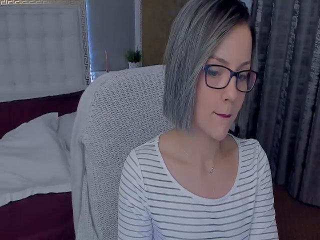 Live sex webcam photo for TiffanyRioxxx #269163901