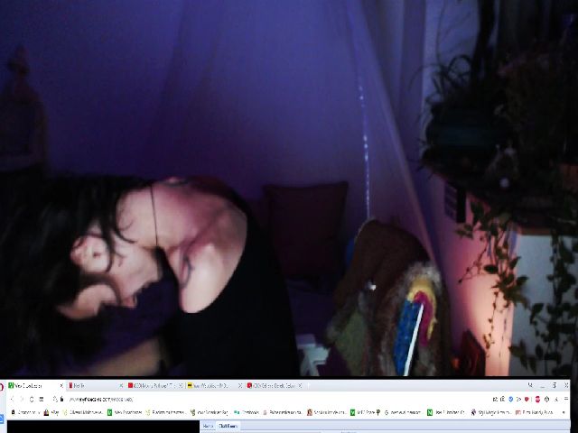 Live sex webcam photo for Beth_ #269163223