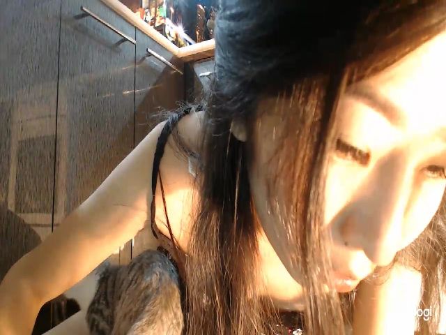 Live sex webcam photo for AsaGold #269160613