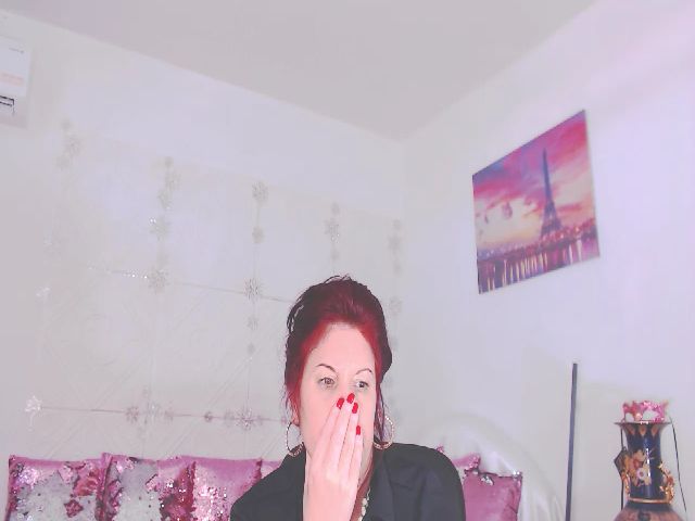 Live sex webcam photo for Deluxek #269158049