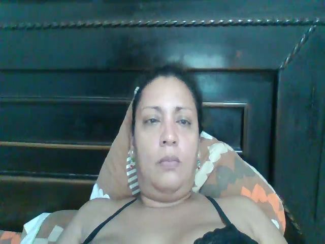 Live sex webcam photo for HallyGirlHot #287874019