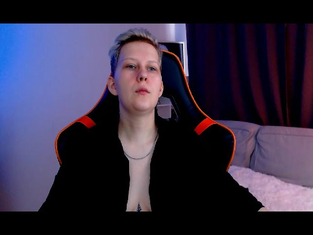 Live sex webcam photo for Oh_daisy #269156507