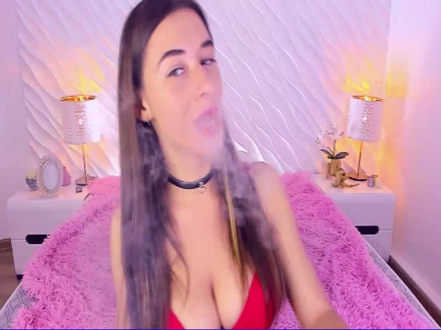 Live sex webcam photo for LittleDevilJN #269160450