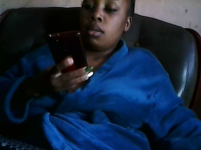 Live sex webcam photo for ebonyslut95 #269155777