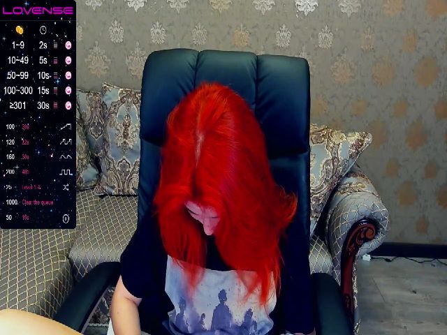Live sex webcam photo for EmiilyFox #269155439