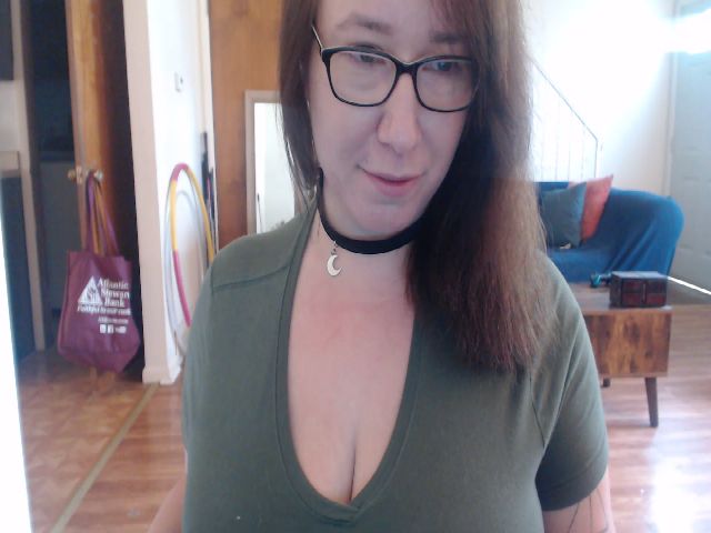 Live sex webcam photo for funsize_ #269160489