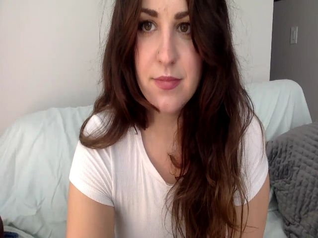 Live sex webcam photo for PennieGold #269162316