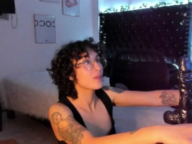 Live sex webcam photo for liudvikatse #269150305