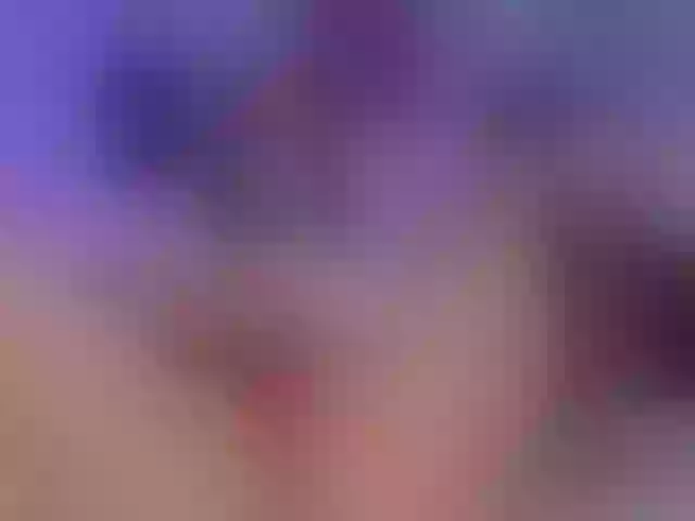 Live sex webcam photo for LisaBellic #269157662