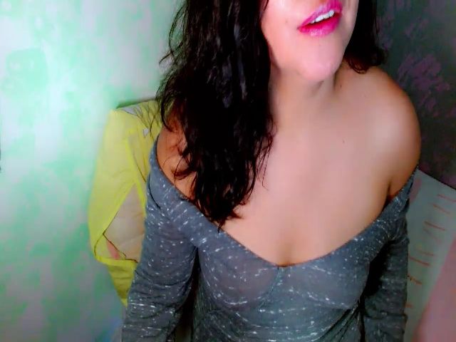 Live sex webcam photo for Azuhky #269152187