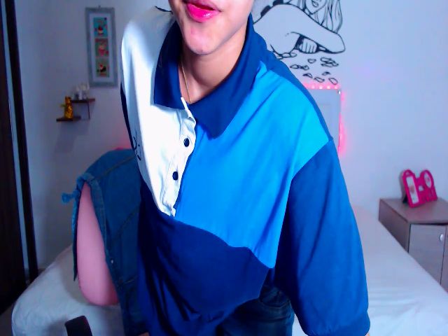 Live sex webcam photo for violeta09 #269150897