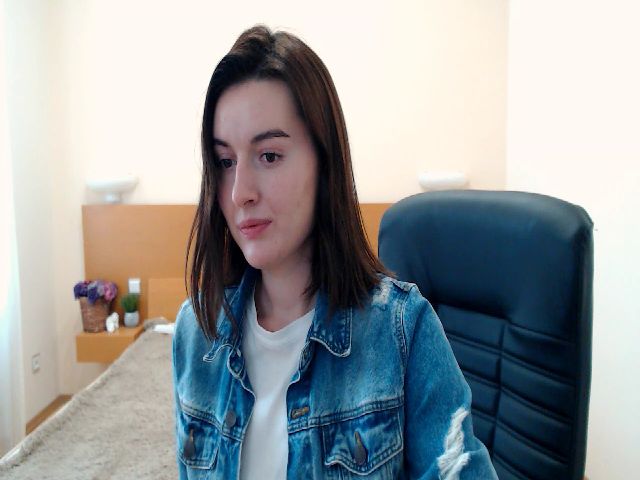 Live sex webcam photo for Jenny_Schwarz #269154811