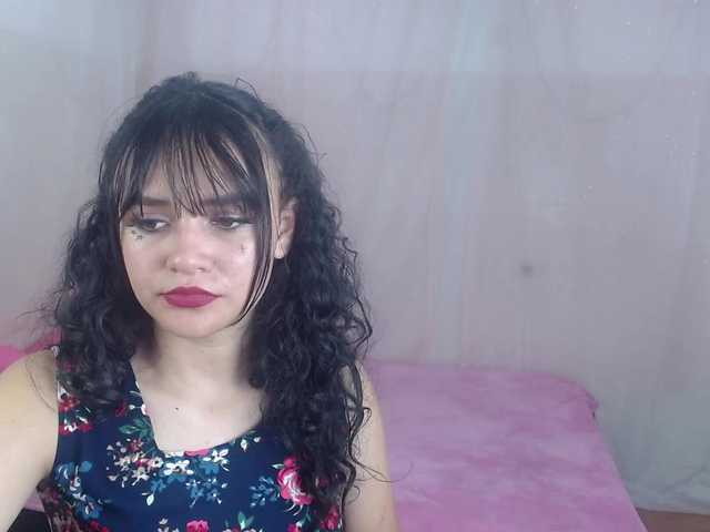 Live sex webcam photo for lily-jones #269157887