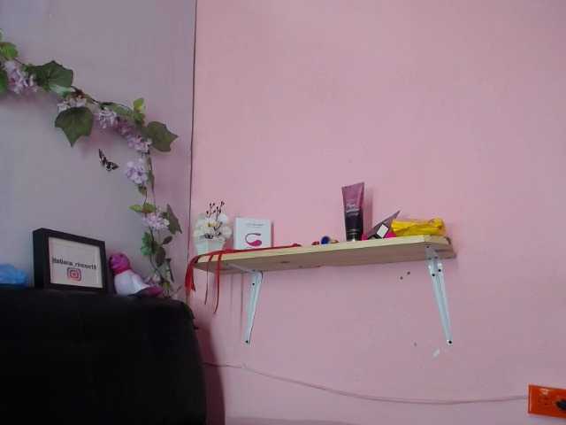 Live sex webcam photo for agataa #269154378