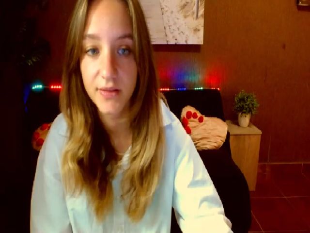 Live sex webcam photo for Tessa_Hot #269153005