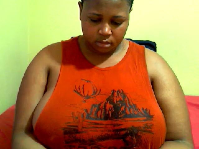 Live sex webcam photo for Longlove2 #269159528