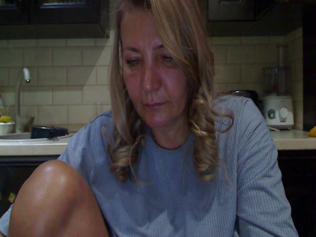 Live sex webcam photo for HeyHeyGrey #269151986