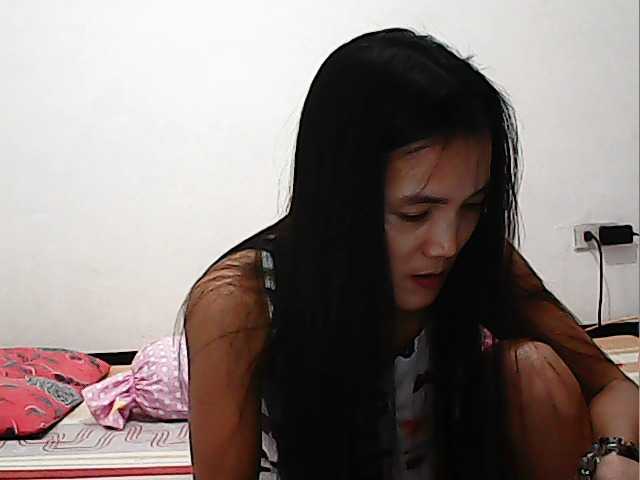 Live sex webcam photo for SeductiveAira #269154007