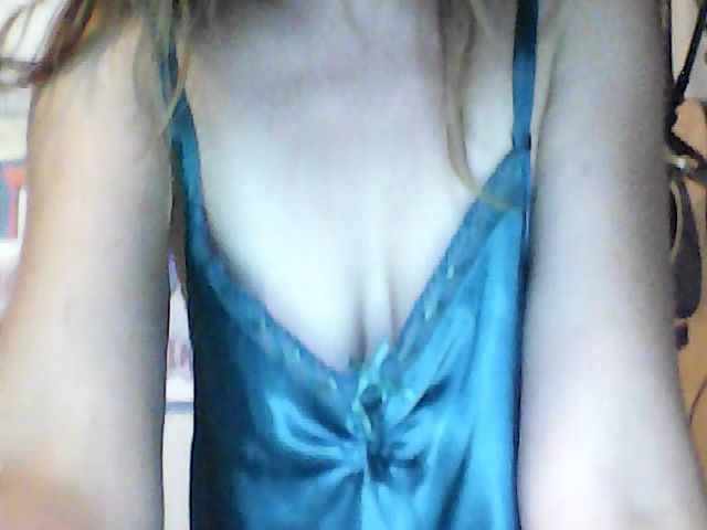 Live sex webcam photo for Jazzell28 #269155391