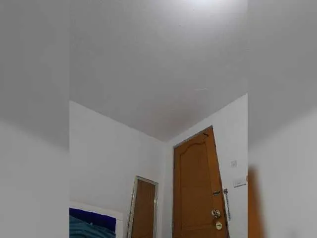 Live sex webcam photo for YourGirl9 #269169385