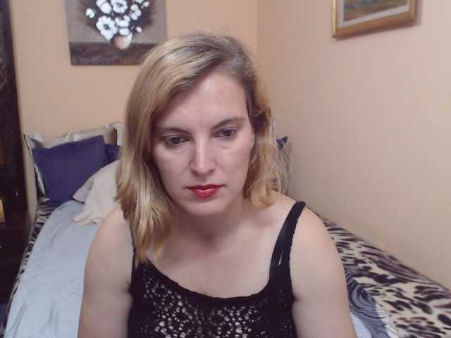 Live sex webcam photo for LaraDallas #269178795