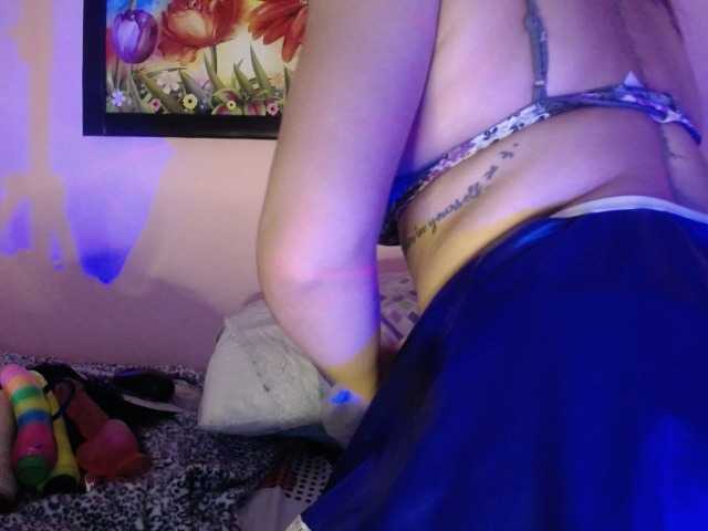 Live sex webcam photo for coraline07 #269169382