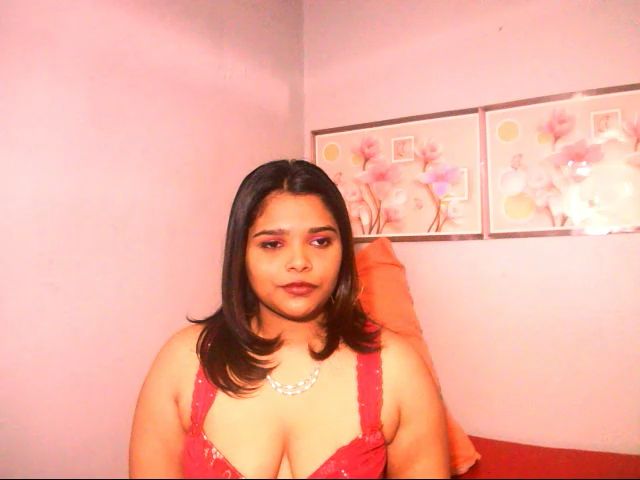 Live sex webcam photo for Indiankimmy #269169981