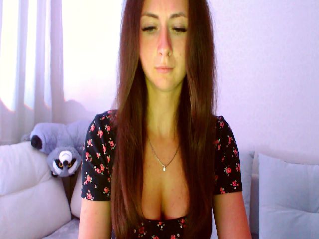 Live sex webcam photo for Amber_Fry #269176151