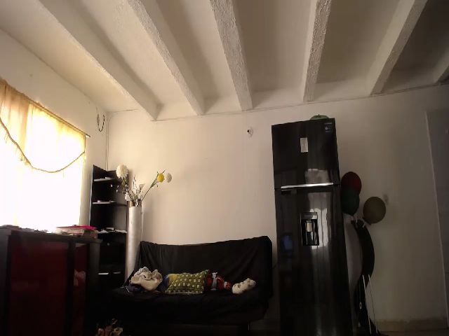 Live sex webcam photo for yenlo #269175850