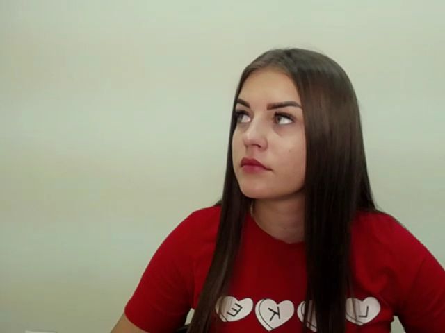 Live sex webcam photo for TaliaKristen #269167592