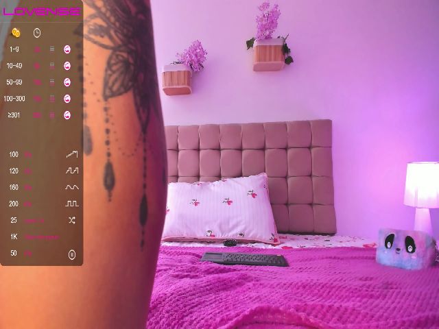 Live sex webcam photo for celest_ #269180459