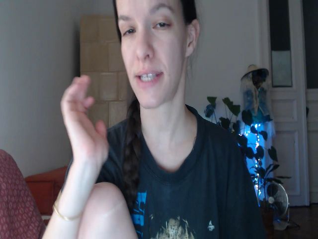 Live sex webcam photo for PetitePinkie #269181842