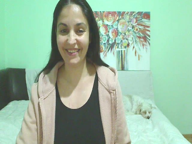 Live sex webcam photo for OneHotty #269181551