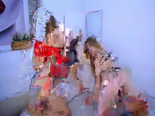 Live sex webcam photo for Minions_Party #269174298