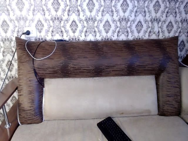 Live sex webcam photo for Sendmeanange1 #269168528
