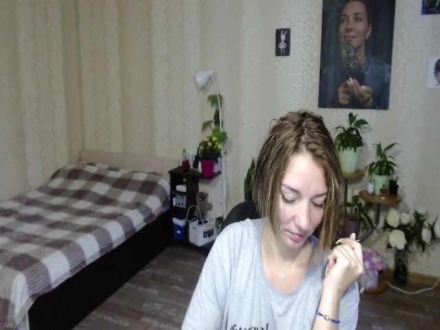 Live sex webcam photo for Emi_lywild #269167808