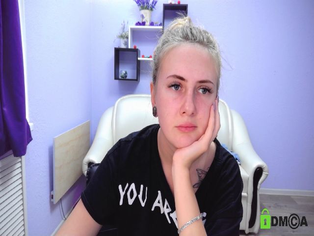 Live sex webcam photo for PrincesSnake #269170295