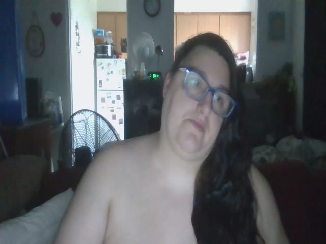 Live sex webcam photo for metalchick420 #269181257