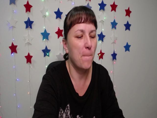 Live sex webcam photo for AliceInks #269175481