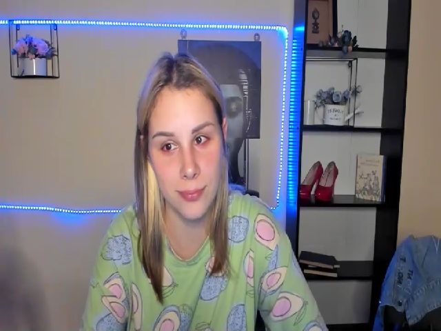 Live sex webcam photo for PolliMilk #269179003