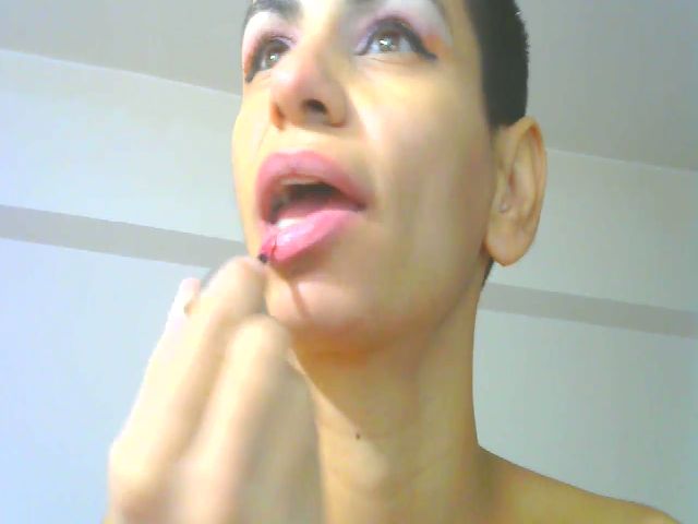 Live sex webcam photo for SONYABRUNETTE #269180016