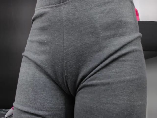 Live sex webcam photo for Louisk #269173917