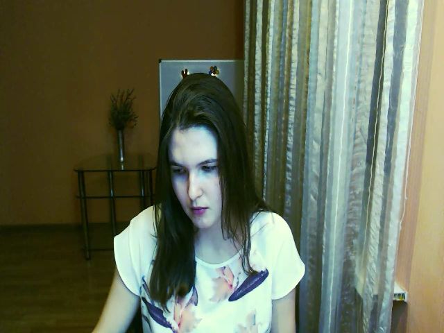 Live sex webcam photo for LiliBrendon #269179531