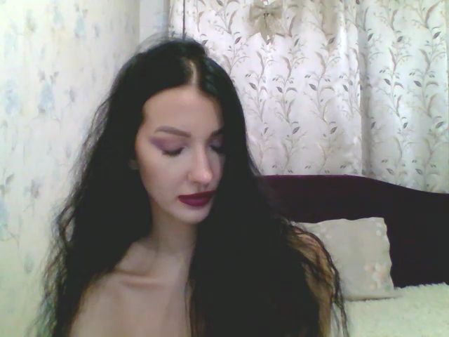 Live sex webcam photo for GirlPlayy #269168143