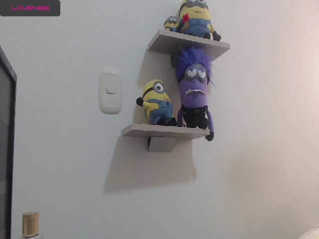 Live sex webcam photo for Mariana__Cute #269180066