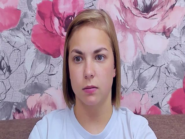 Live sex webcam photo for TataArdent #269167223