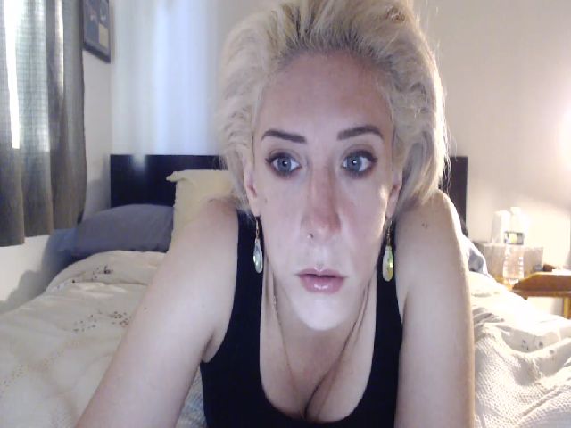 Live sex webcam photo for NightxLight #269181566