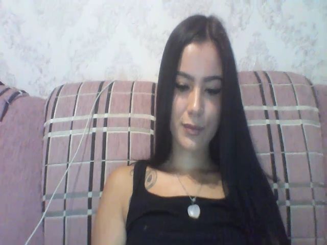 Live sex webcam photo for Your__Fire #269174190