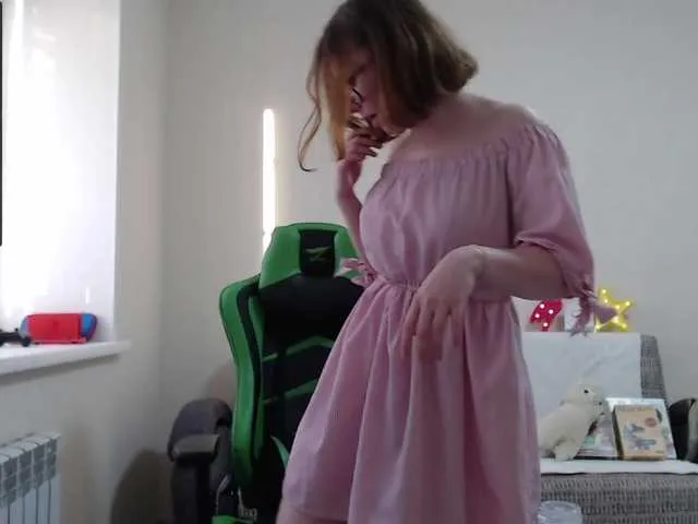 Live sex webcam photo for RinChan3 #269165050